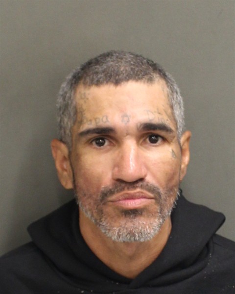 Booking photo of Israel Baezmuniz