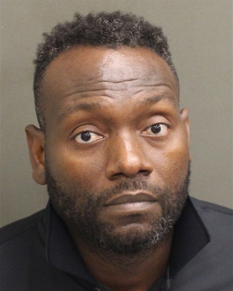 Booking photo of Peterson Saintpierre