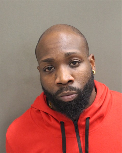 Booking photo of Laquinn Shuler