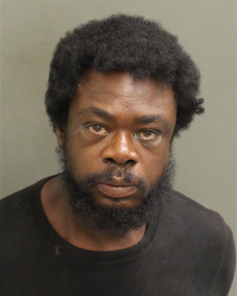 Booking photo of Lucias Leonard