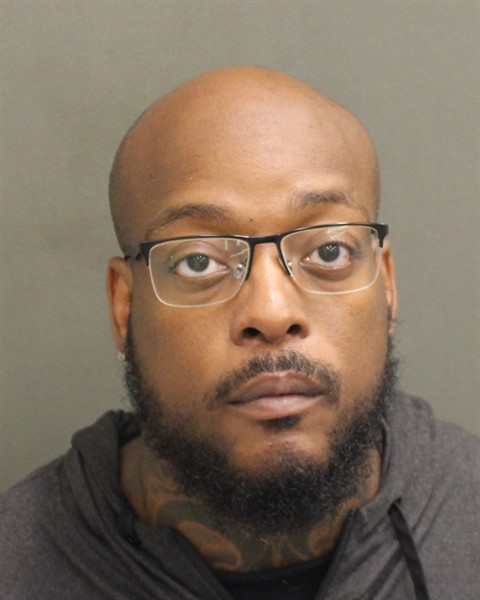 Booking photo of Michael Hawthorne