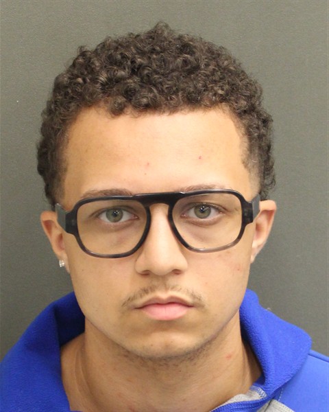 Booking photo of Isaiah Jones