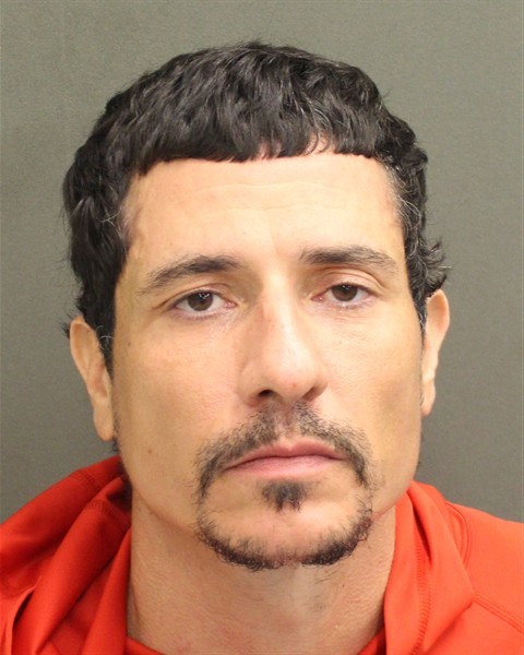 Booking photo of Victor Cruz