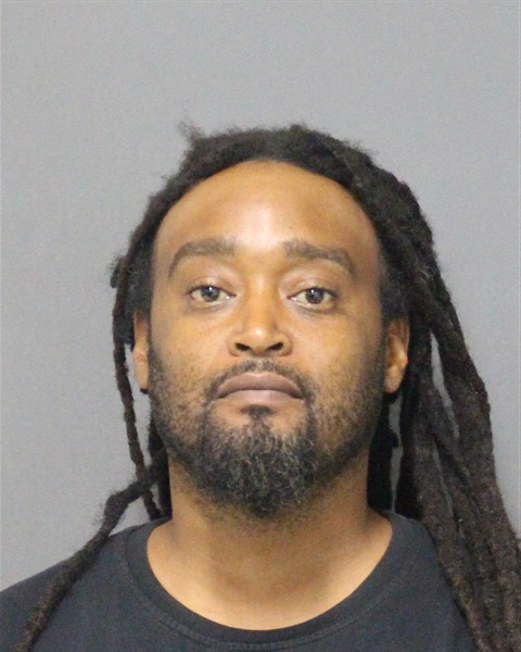 Booking photo of Frank Mills