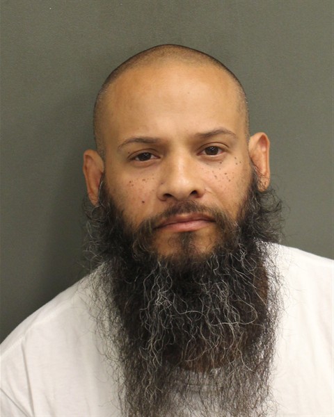 Booking photo of Guillermo Izquierdo