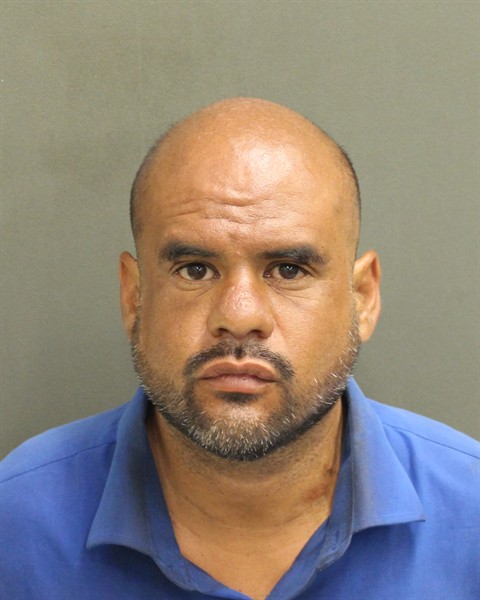 Booking photo of Roberto Quintero