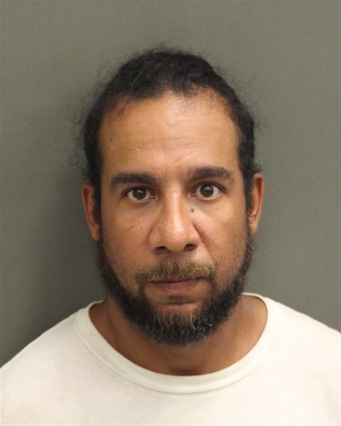 Booking photo of Erik Diaz