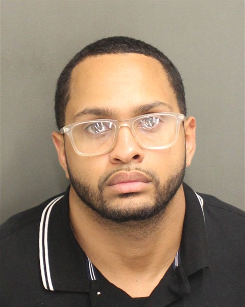Booking photo of Robert Torres