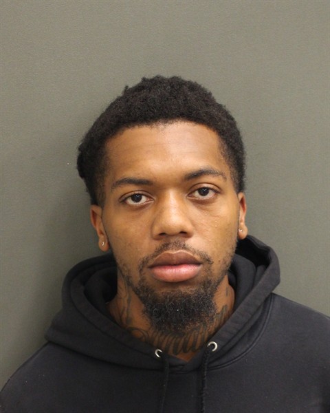 Booking photo of Emariun Moore