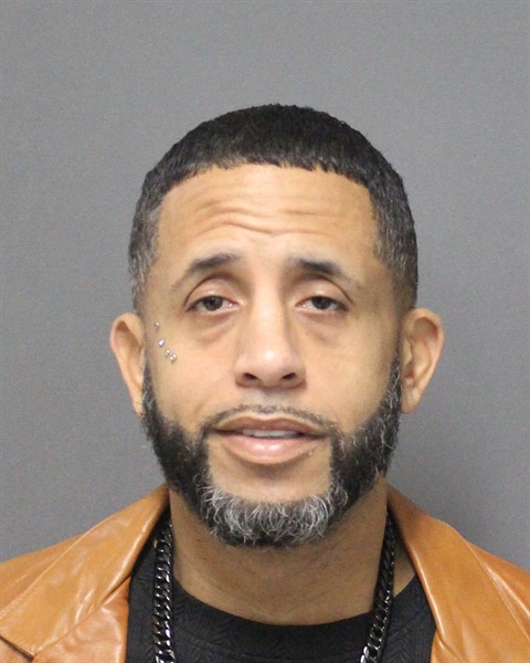 Booking photo of Robert Figueroaflores