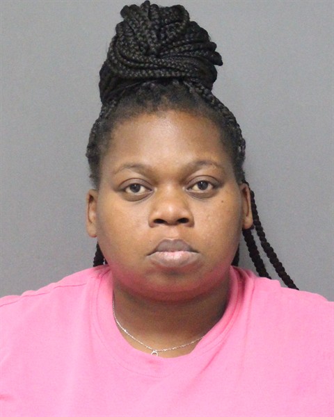 Booking photo of Gwendolyn Yoskmetics