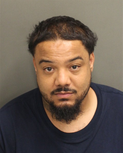 Booking photo of Nelson Hernandez