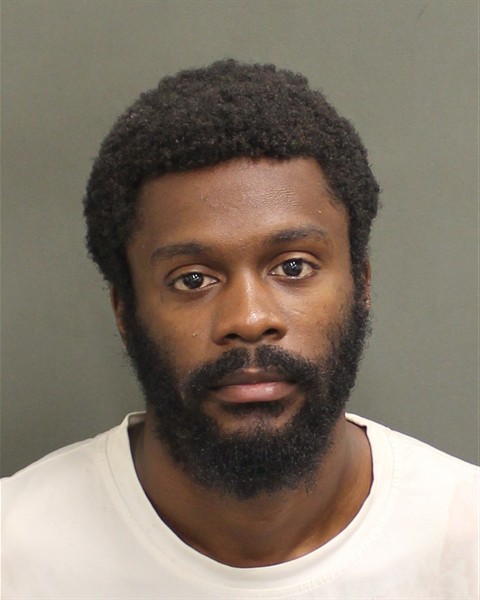 Booking photo of Travon Brown