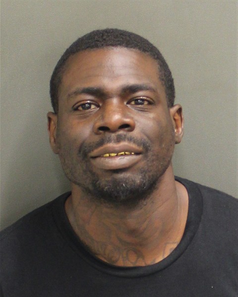 Booking photo of Antonio Smith