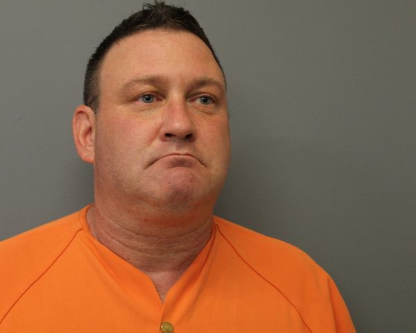 Booking photo of Mark Underdown