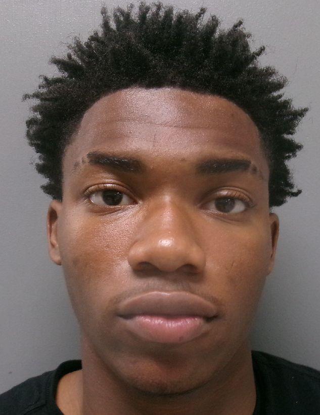 Booking photo of Kendarius Walker