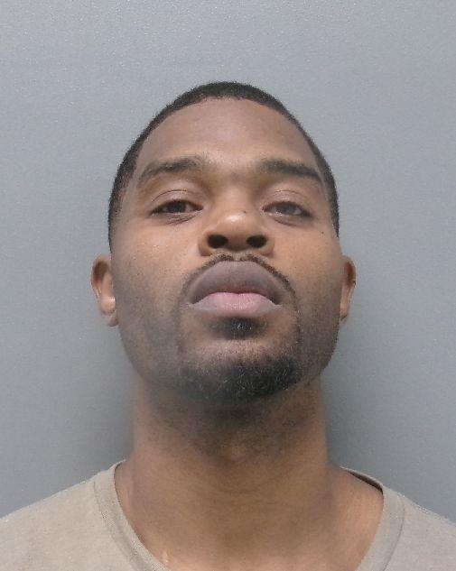 Booking photo of Ladarius Miller