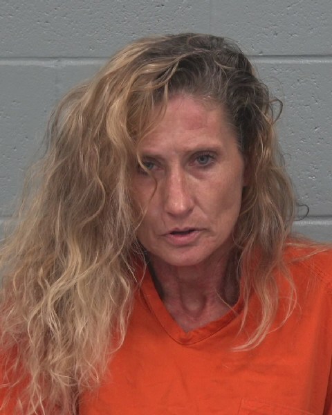 Booking photo of Deitra Helton