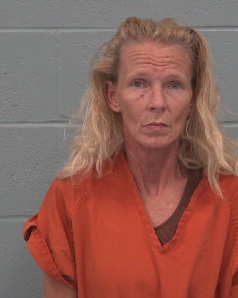 Booking photo of Jennifer Bess