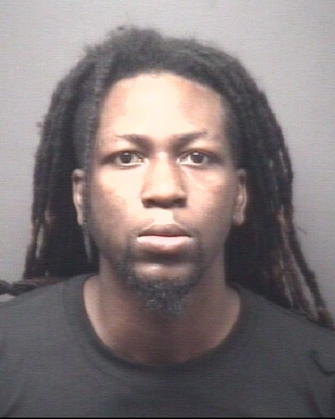 Booking photo of Deshaun Cox