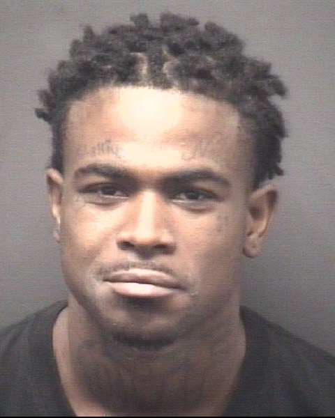 Booking photo of Lazino Shelton