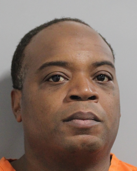 Booking photo of Travis Cross
