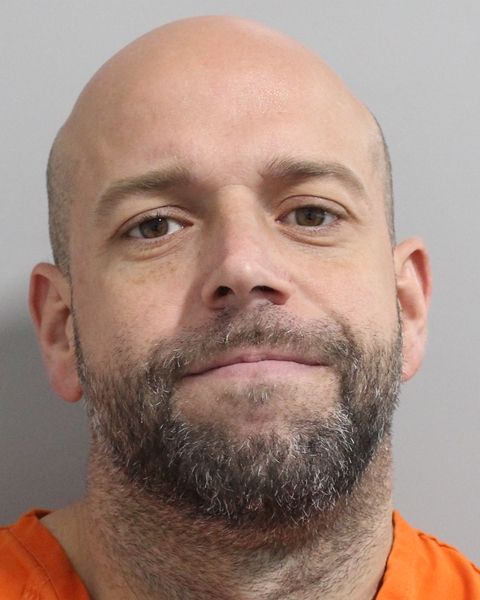 Booking photo of Darrell Plaza-medina