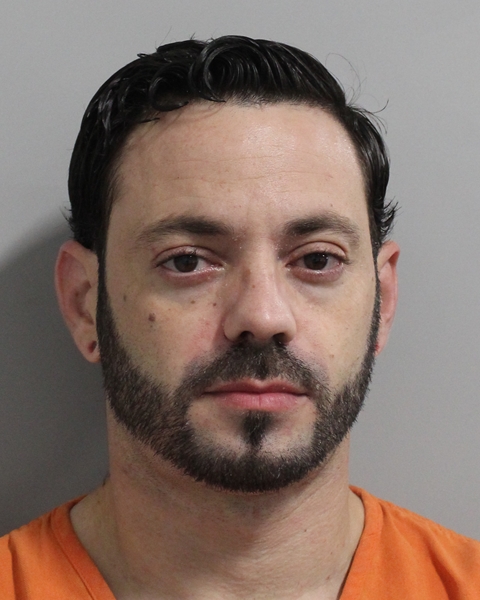 Booking photo of Gionathan Gil