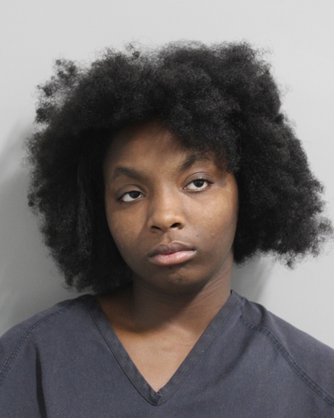 Booking photo of Ka-nya Cantave