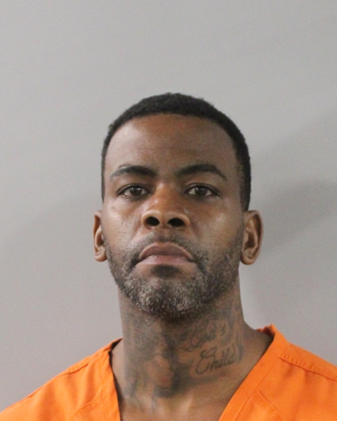 Booking photo of Dishawn Everett