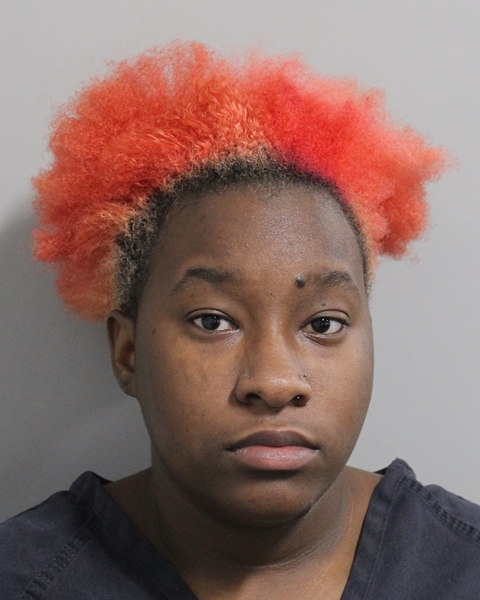Booking photo of Leandra Roberts
