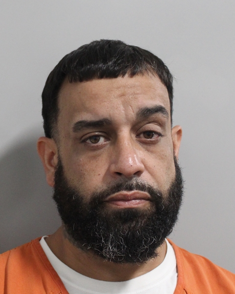 Booking photo of Jormar Maldonado