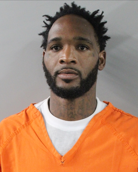 Booking photo of Quatoni Reddick