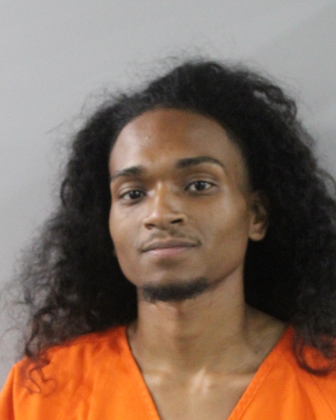 Booking photo of Jonavys Fuentes
