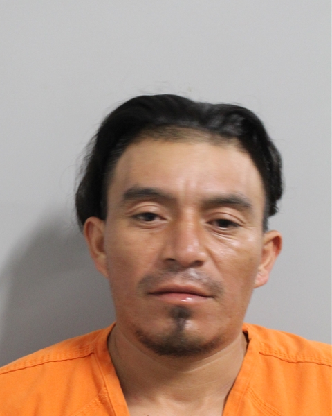 Booking photo of Elmer Fuentes Godinez
