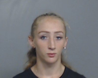 Booking photo of Savannah Cummings