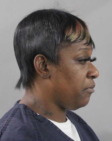 Booking photo of Anquanette Washington