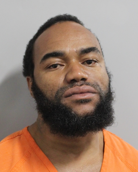 Booking photo of Demairo Harden