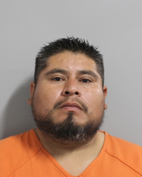 Booking photo of Everaldo Valenzuela