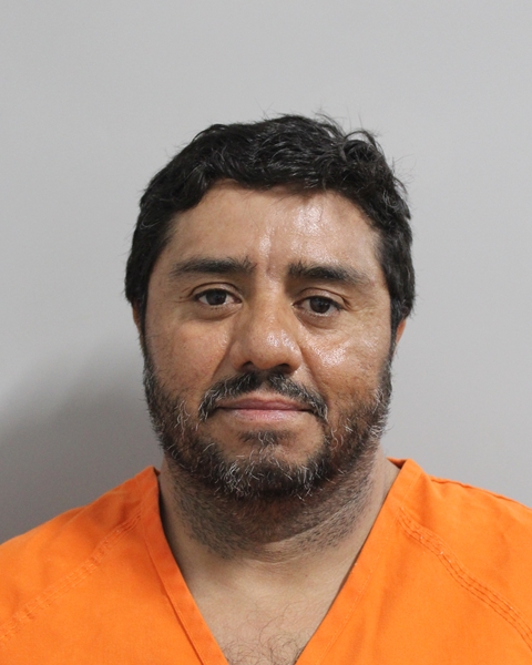 Booking photo of Rafael Becerra-leos