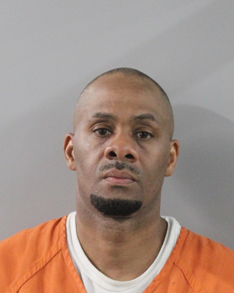 Booking photo of Lynn White