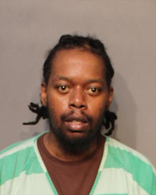 Booking photo of Deshawn Marquise Pierce
