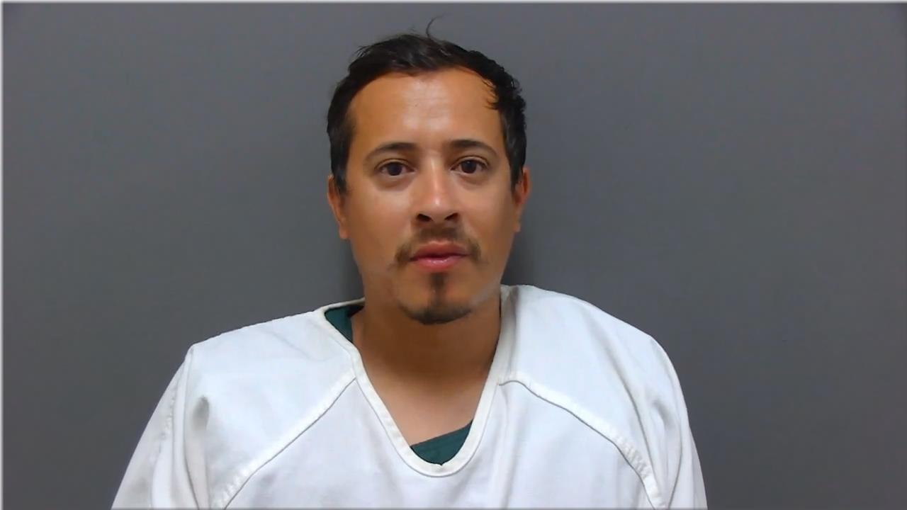 Booking photo of Edgar Balleza