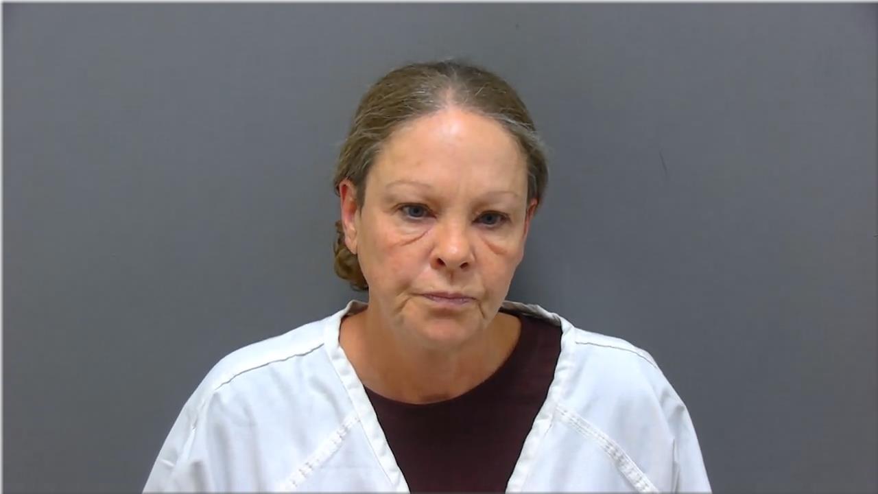 Booking photo of Aundrea Hiera