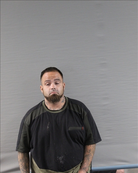 Booking photo of Michael Lee Hernandez