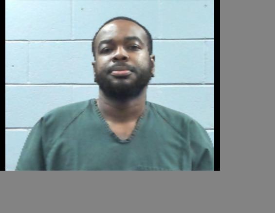 Booking photo of Malik Carr