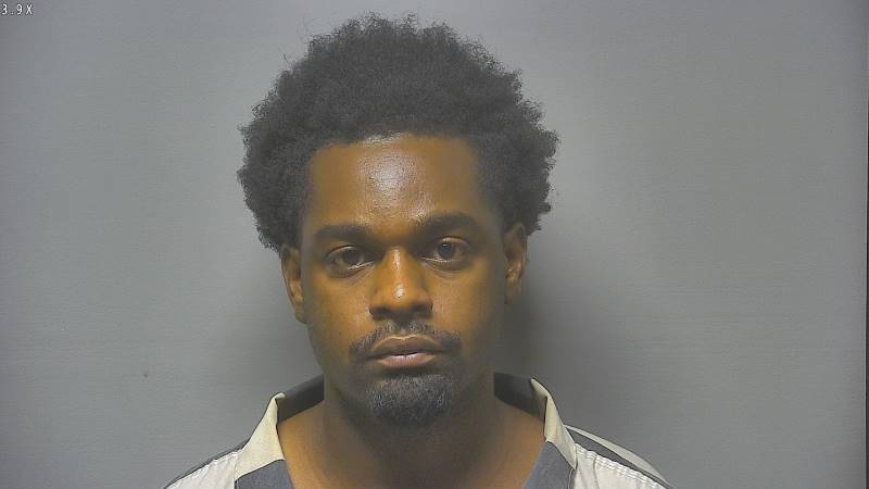 Booking photo of Dejuan Outland