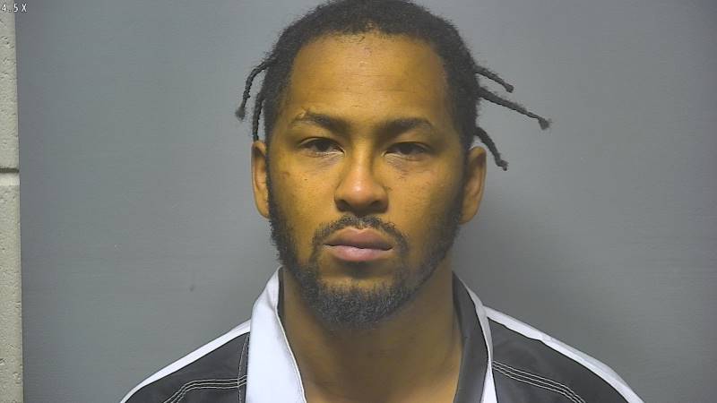 Booking photo of Cearrance Roberson
