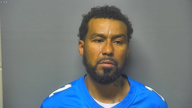 Booking photo of Jonathan Gallardo