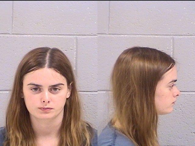 Booking photo of Sydney Morris